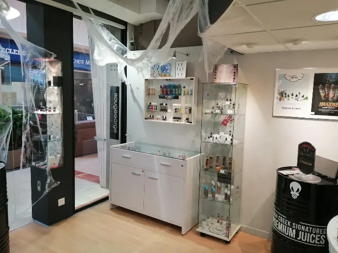 boutique planet vapo quimper halloween